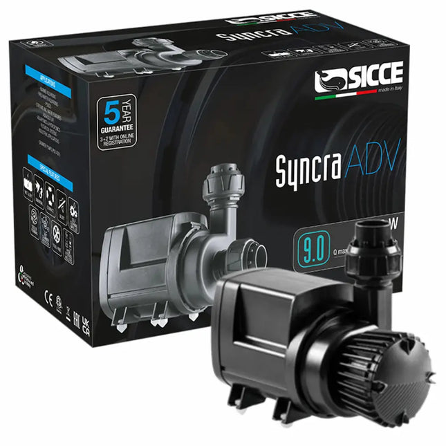 Bomba Sicce Syncra ADV instalada en acuario, mostrando su diseño robusto y eficiente.